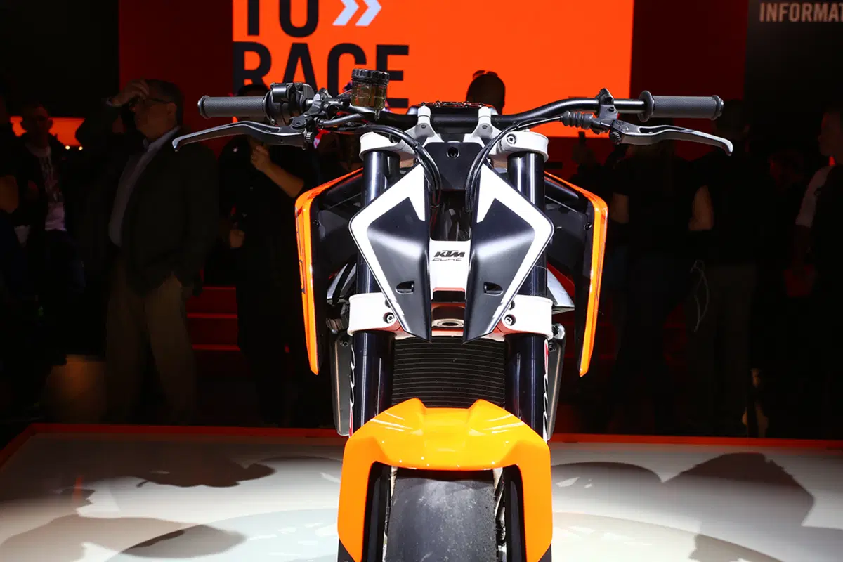 Prototipo KTM Duke 790 a Eicma 2016: foto e dati (5)