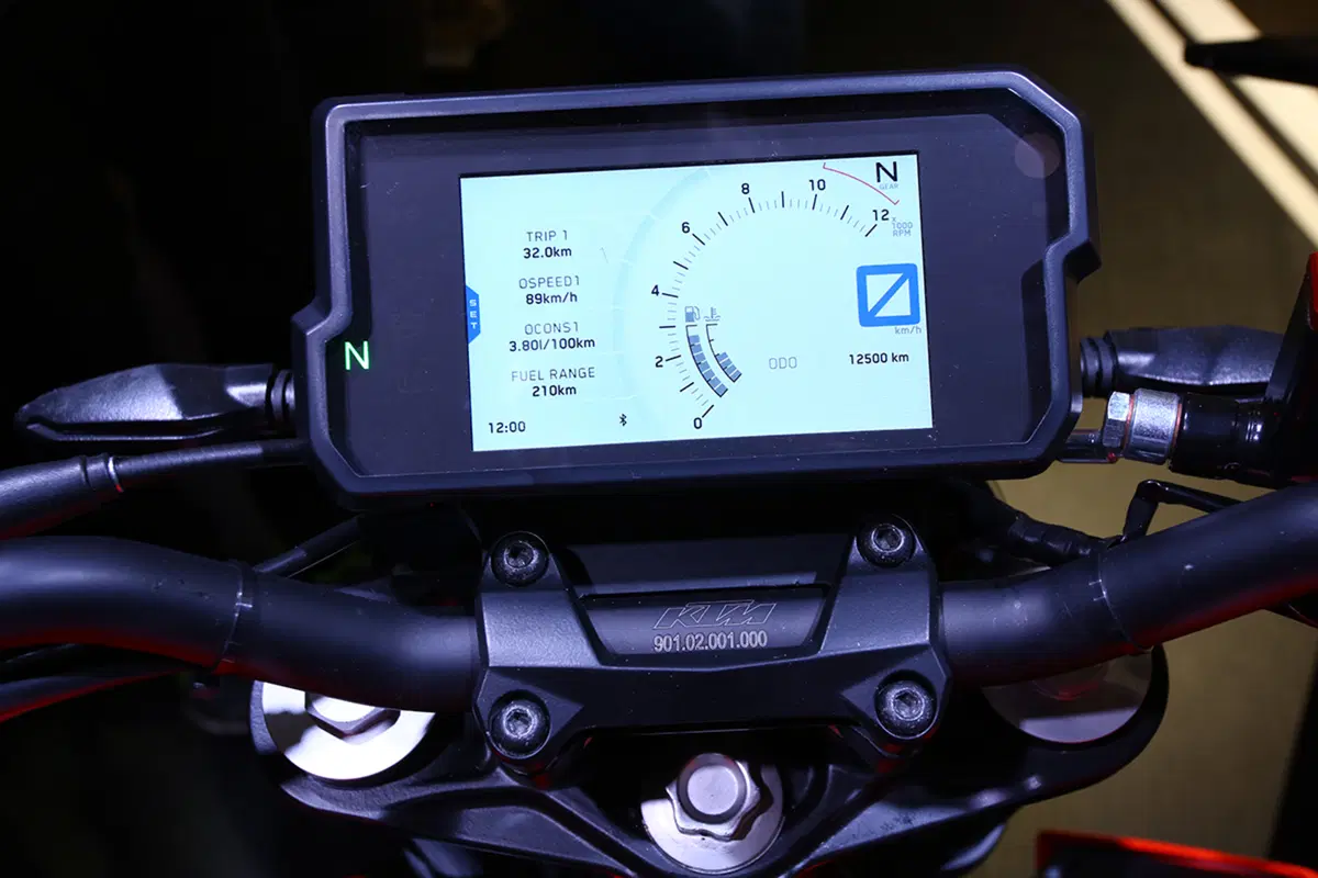 Prototipo KTM Duke 790 a Eicma 2016: foto e dati (9)