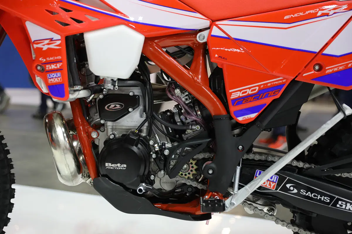 Beta RR Racing: foto e novità della gamma 2017 a Eicma (12)