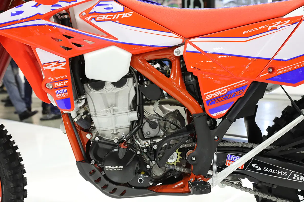 Beta RR Racing: foto e novità della gamma 2017 a Eicma (20)
