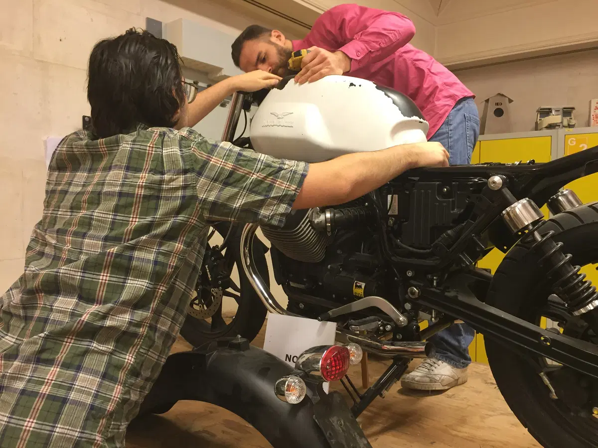 Moto Guzzi V7 II “Mercurio”, da IED Milano (Video) (7)