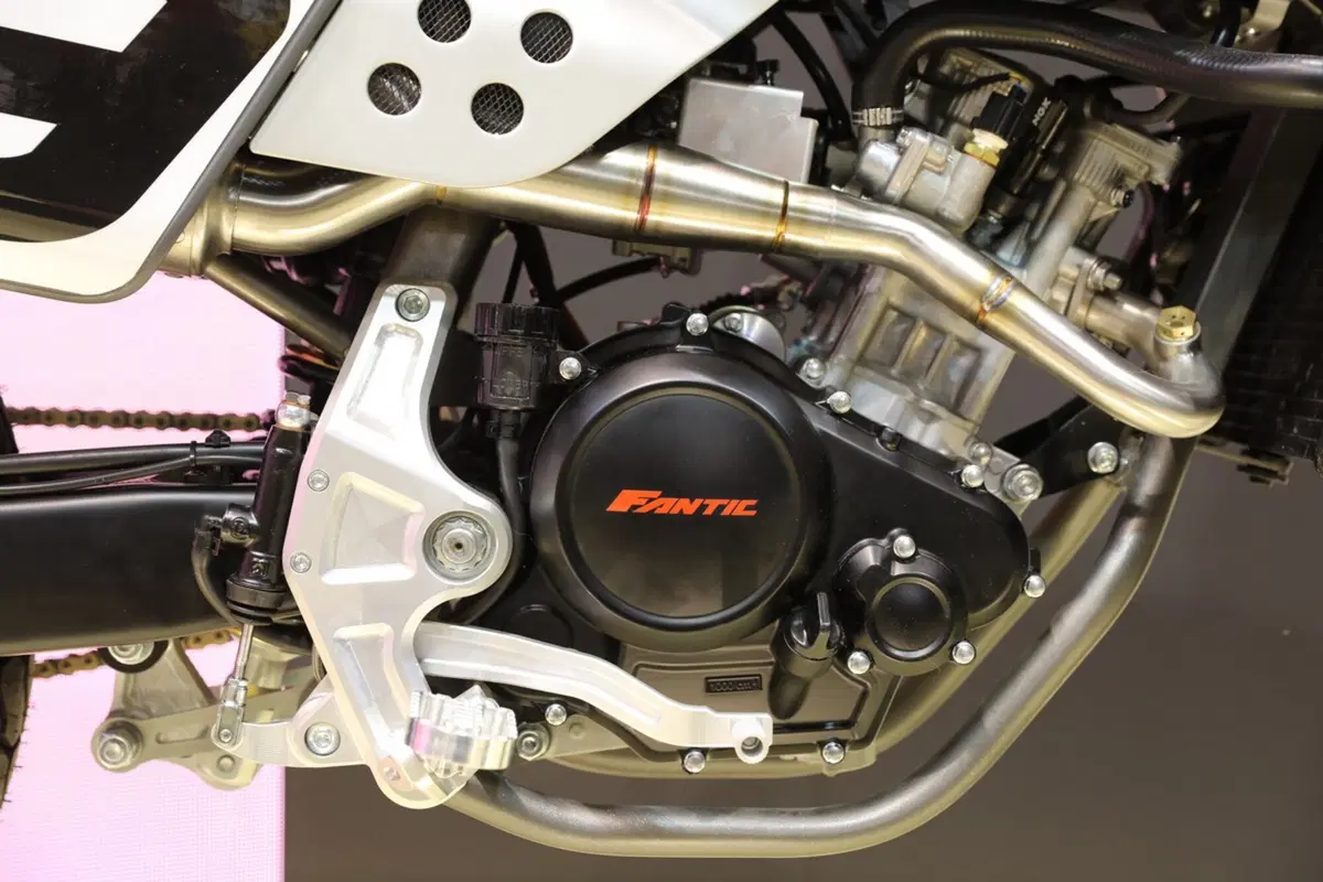 Fantic Motor Caballero e novità 2017: foto e video a Eicma 2016 (15)