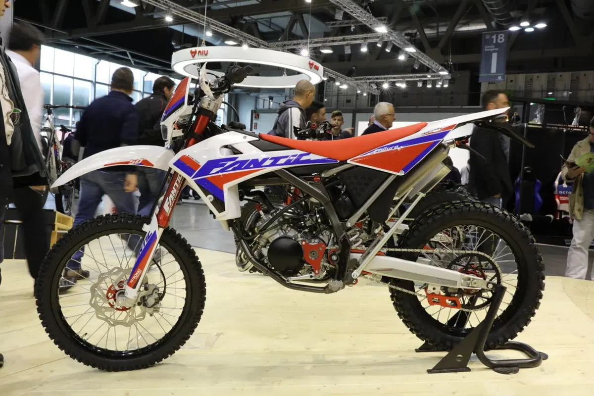 Fantic Motor Caballero e novità 2017: foto e video a Eicma 2016 (18)