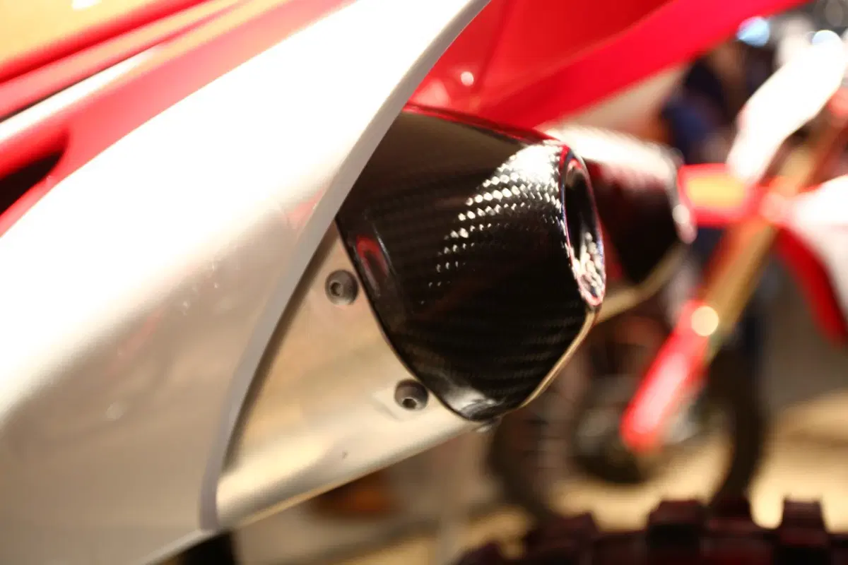 Honda CRF450R, RX e Country 2017 a EICMA 2016: foto e video (28)