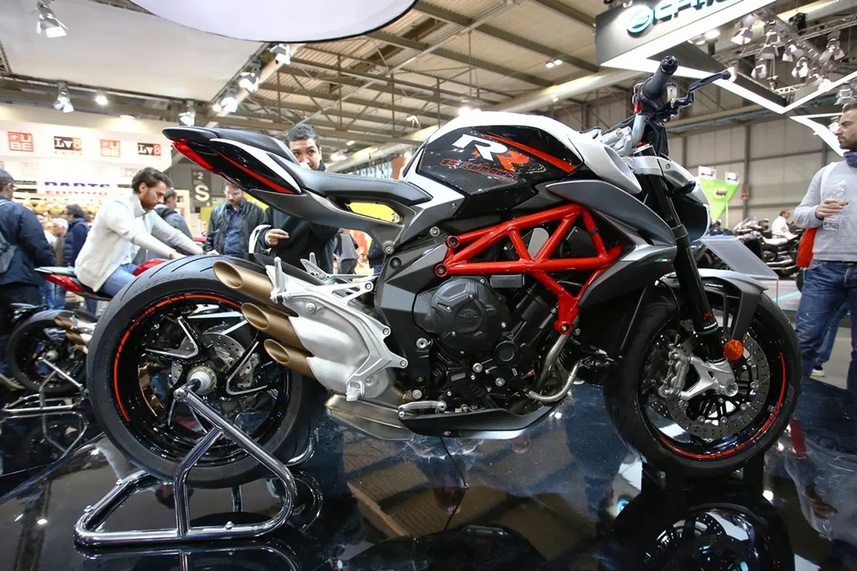 MV Agusta Brutale 800 RR ad EICMA 2016: foto, video e dati
