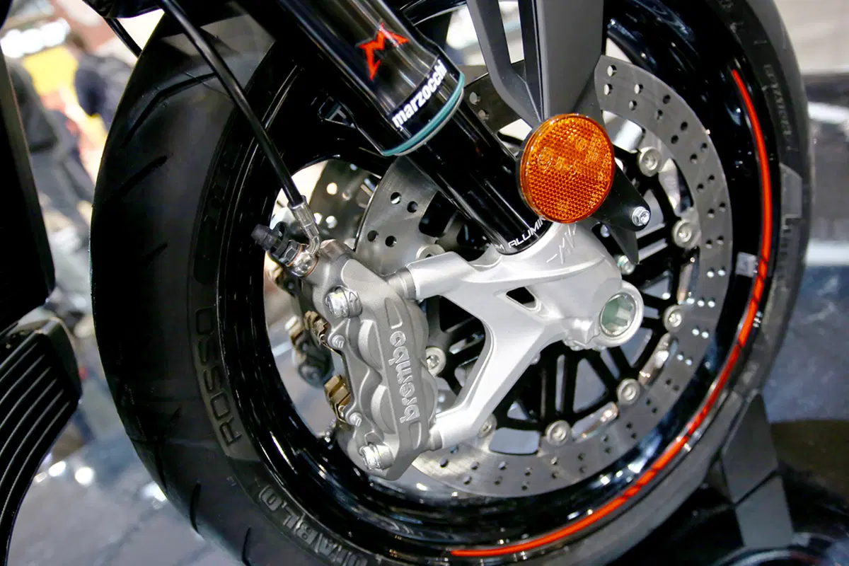 MV Agusta Brutale 800 RR ad EICMA 2016: foto, video e dati (22)