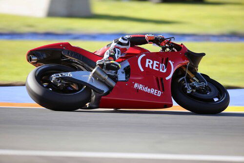 MotoGP. Livrea rosso (RED) per le Aprilia a Valencia (3)