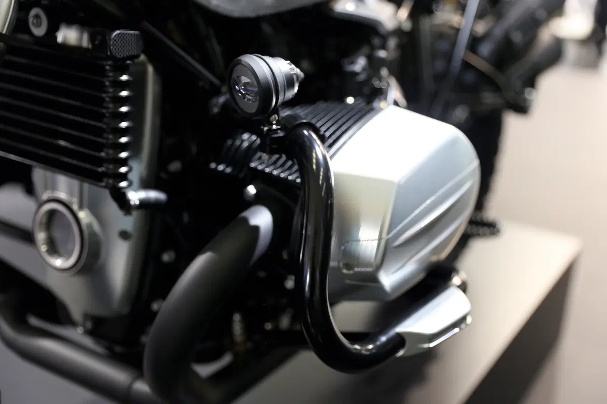 BMW R NineT Scrambler by Rizoma: ce la raccontano Parodi e Taglioretti (10)