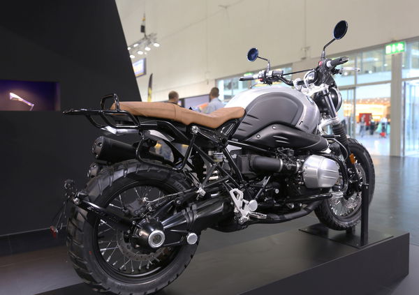 BMW R NineT Scrambler by Rizoma: ce la raccontano Parodi e Taglioretti