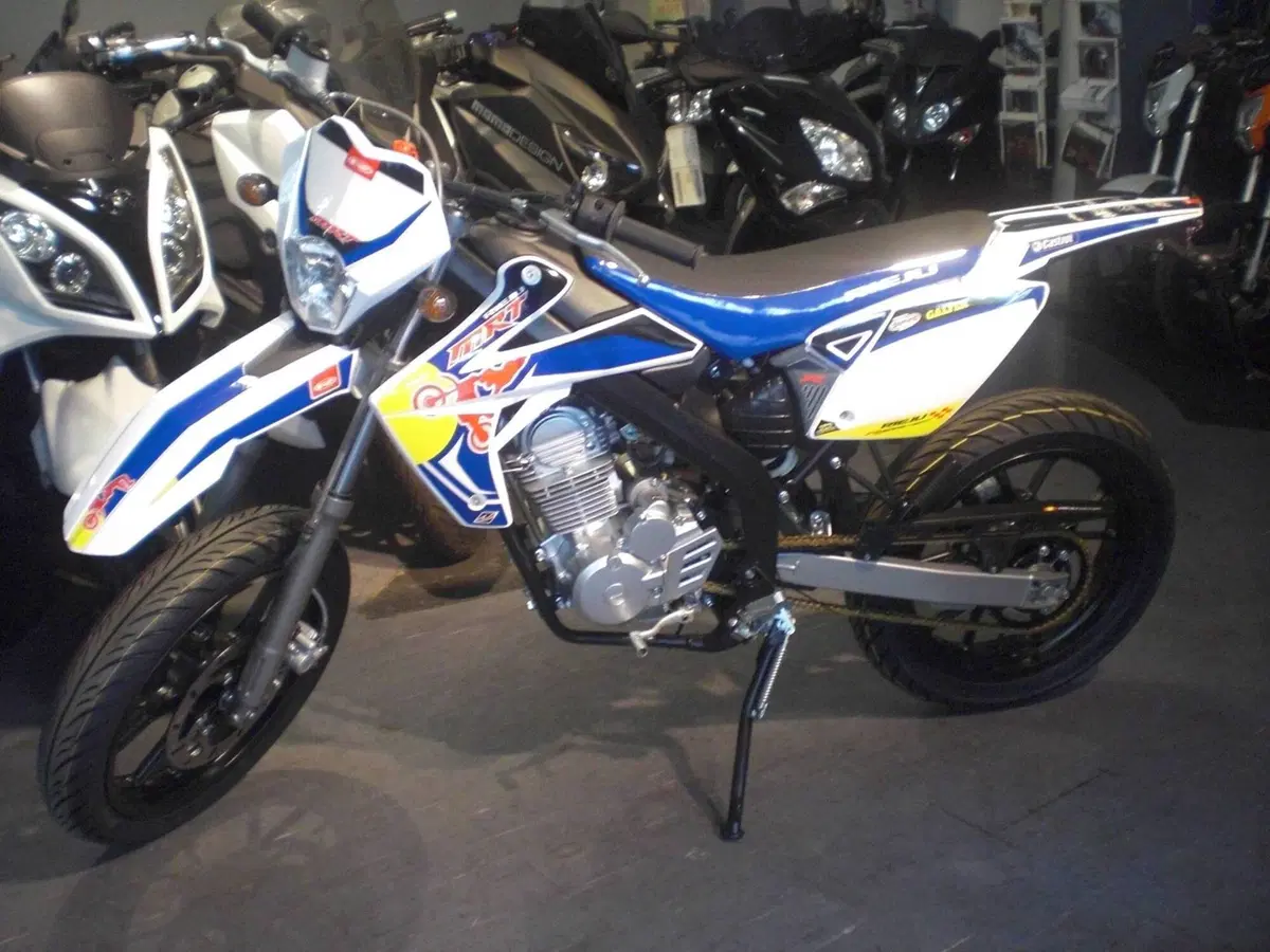 Rieju Marathon 125 Motard A.C. (2011 - 17) (5)