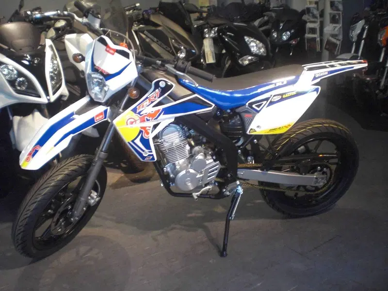 Rieju Marathon 125 Motard A.C. (2011 - 17) (5)