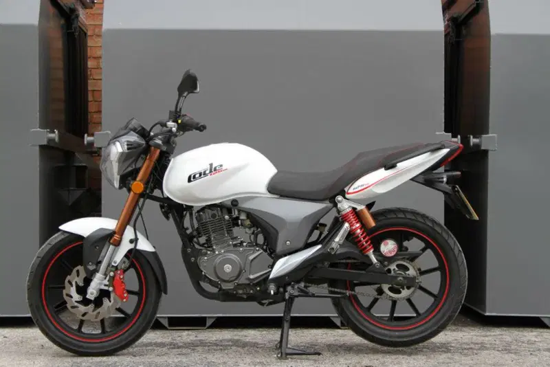 KSR Moto GRS 125 4T (2014 - 16) (3)