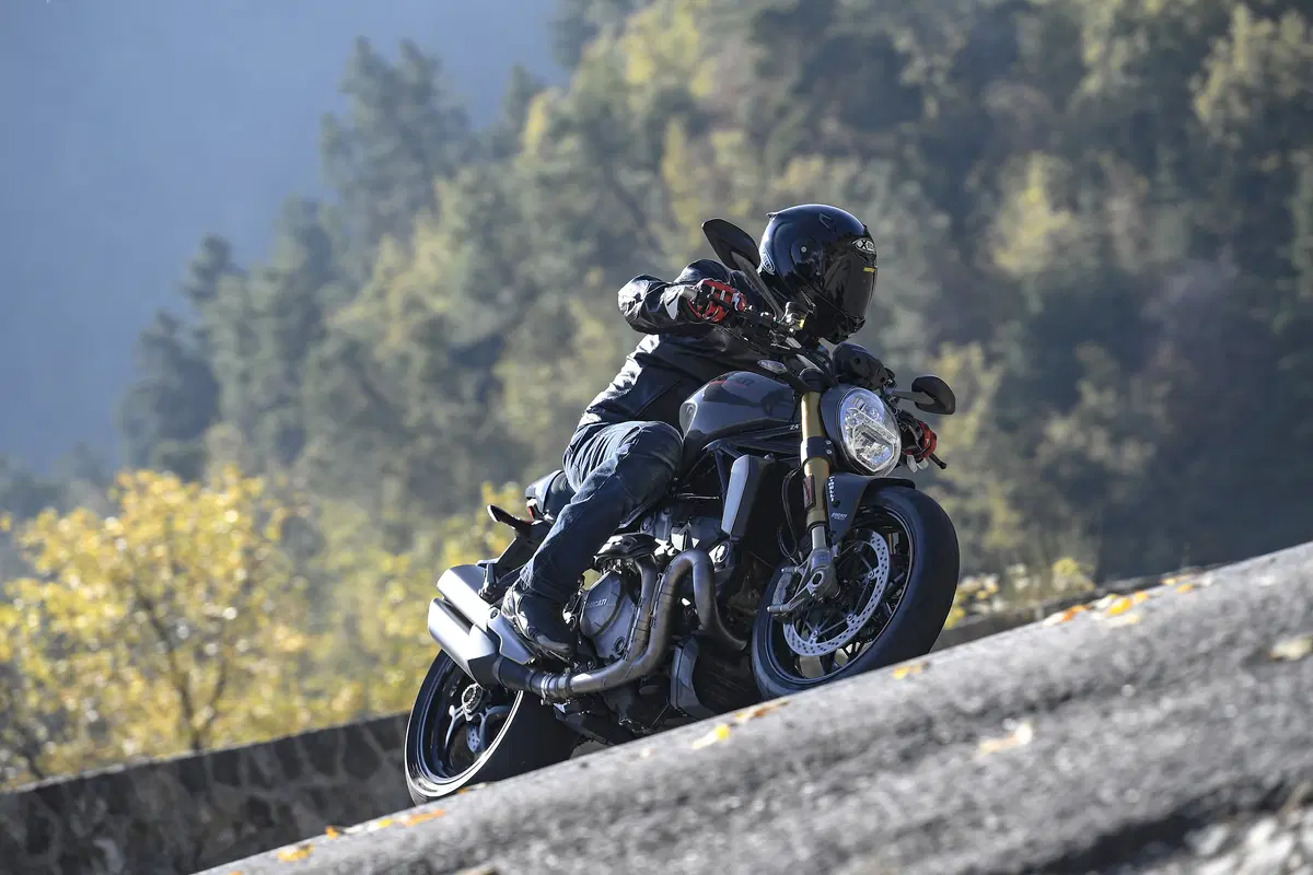 Ducati Monster 1200 S 2017 TEST. L'essenza della Monster! (33)