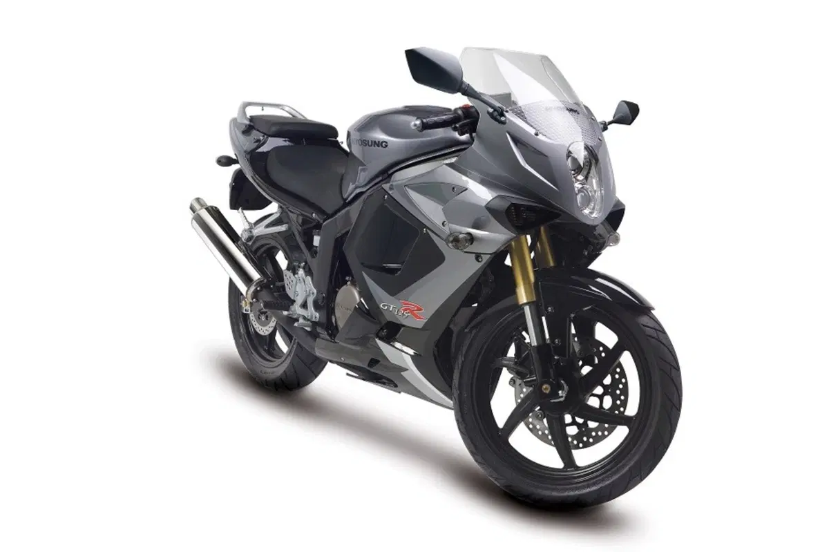 Hyosung GT 125 R GT 125 R (2017 - 18) (2)