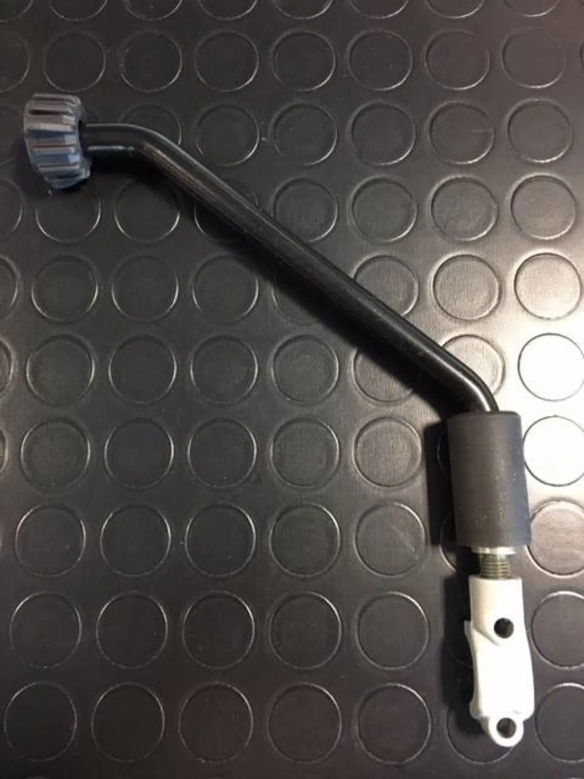 Asta predisposizione specchi al manubrio Ducati