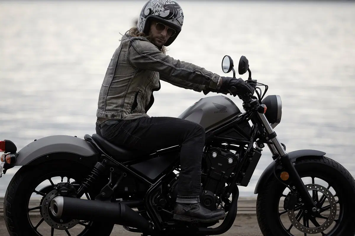 Honda CMX 500 Rebel, nuova custom 2017. Foto e dati (5)
