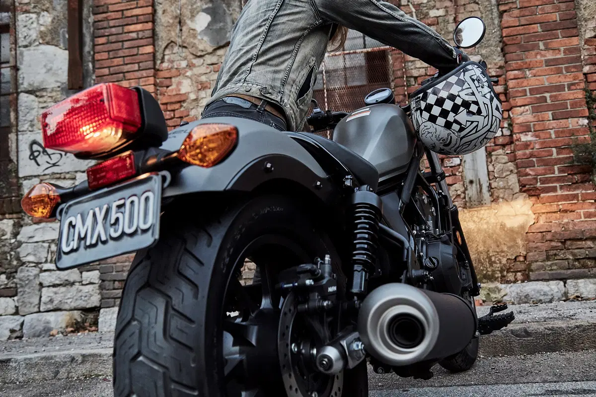 Honda CMX 500 Rebel, nuova custom 2017. Foto e dati (11)