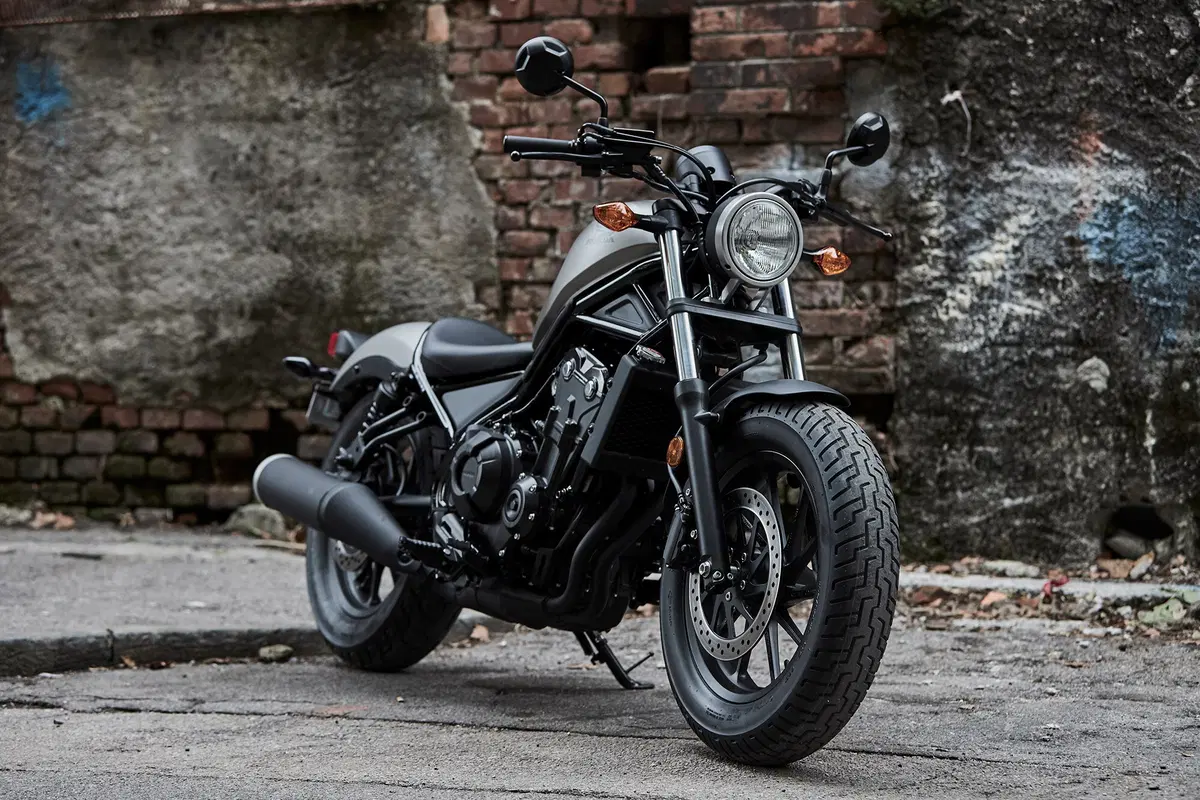 Honda CMX 500 Rebel, nuova custom 2017. Foto e dati (18)