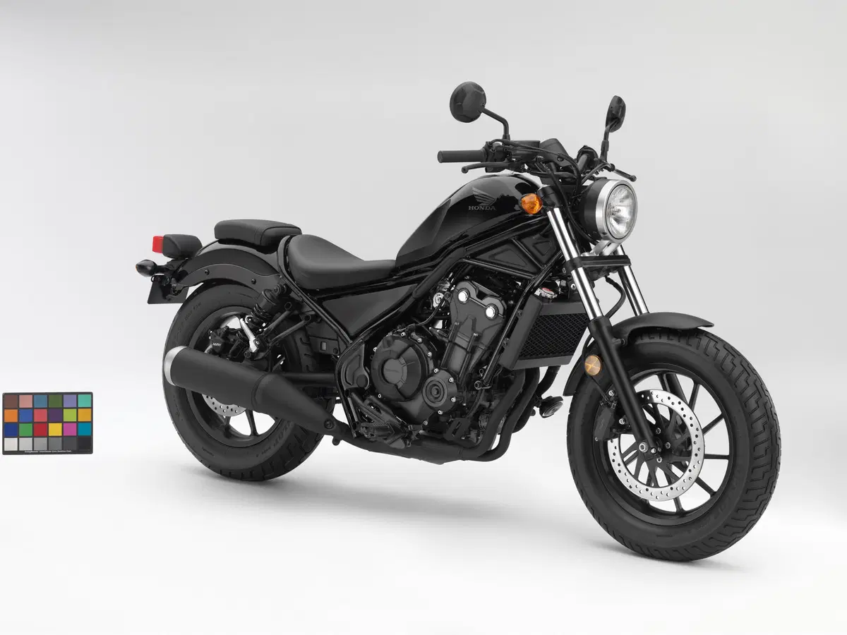 Honda CMX 500 Rebel, nuova custom 2017. Foto e dati (22)