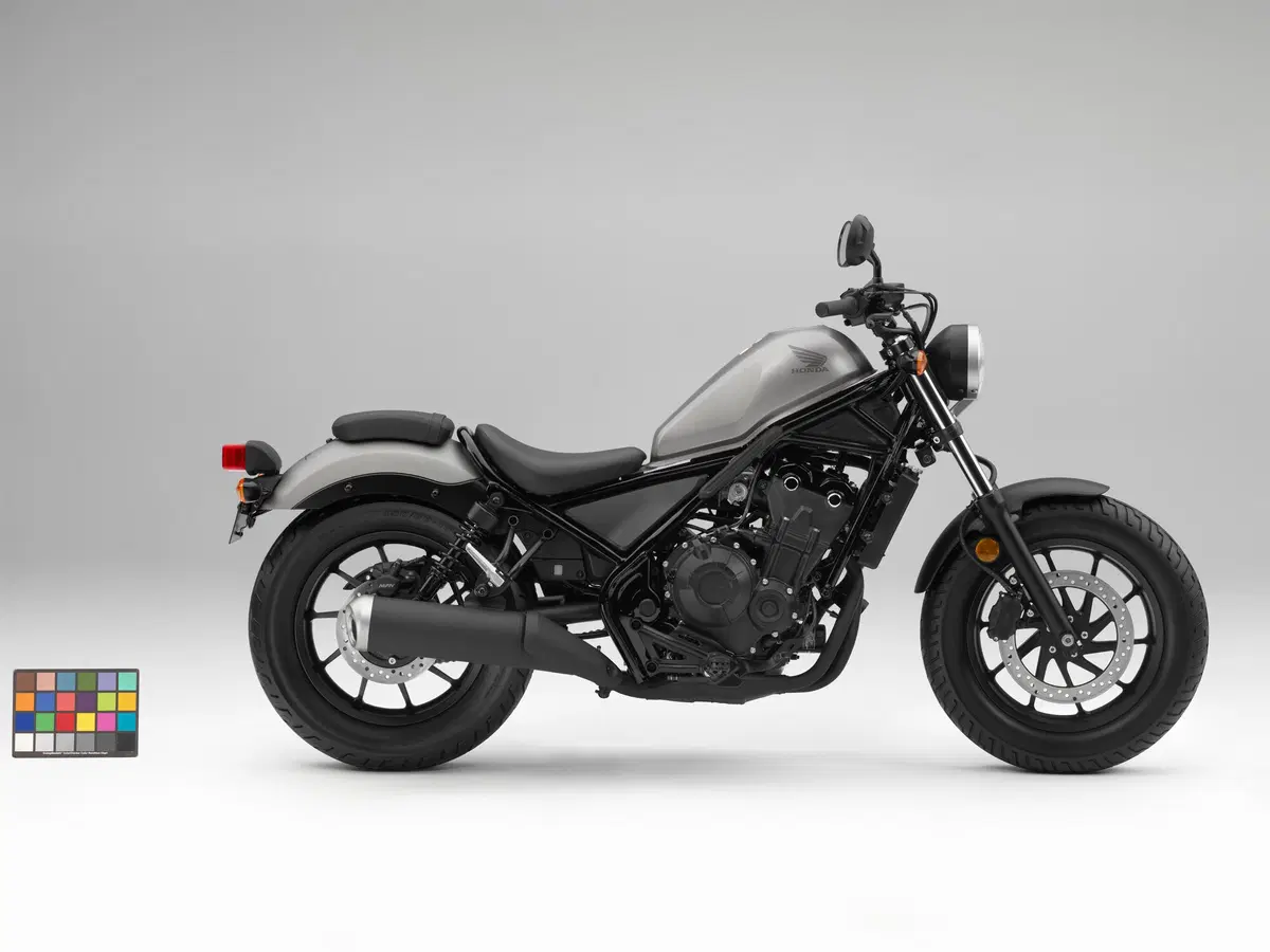 Honda CMX 500 Rebel, nuova custom 2017. Foto e dati (27)