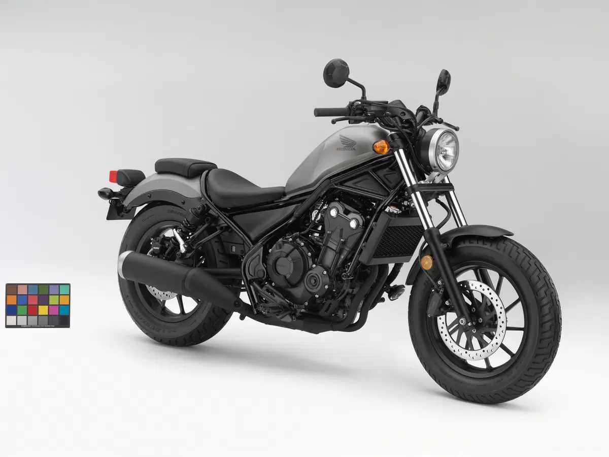 Honda CMX 500 Rebel, nuova custom 2017. Foto e dati (28)