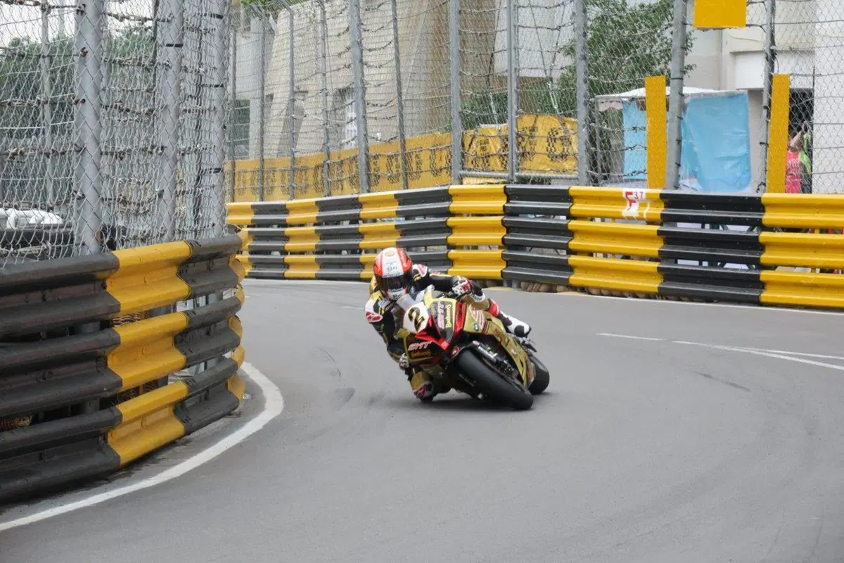 Macau GP 2016, Hickman raddoppia (30)