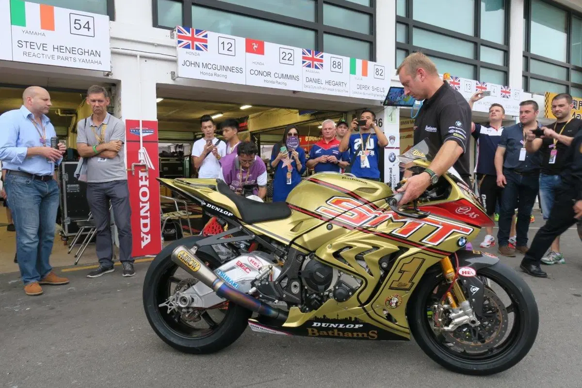 Macau GP 2016, Hickman raddoppia (33)