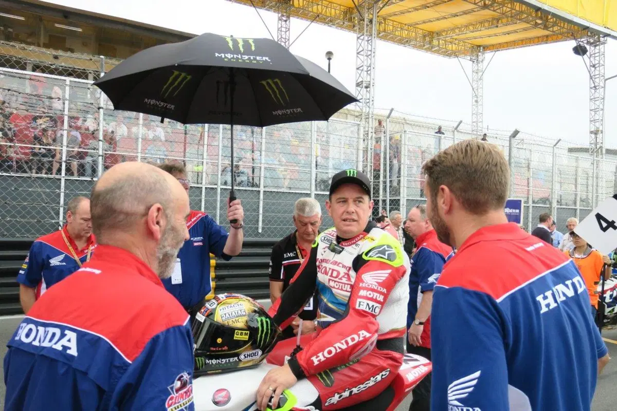 Macau GP 2016, Hickman raddoppia (38)