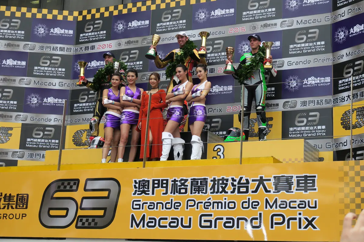 Macau GP 2016, Hickman raddoppia (55)
