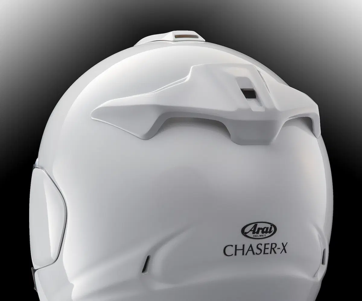 Arai Chaser-X 2017 (4)