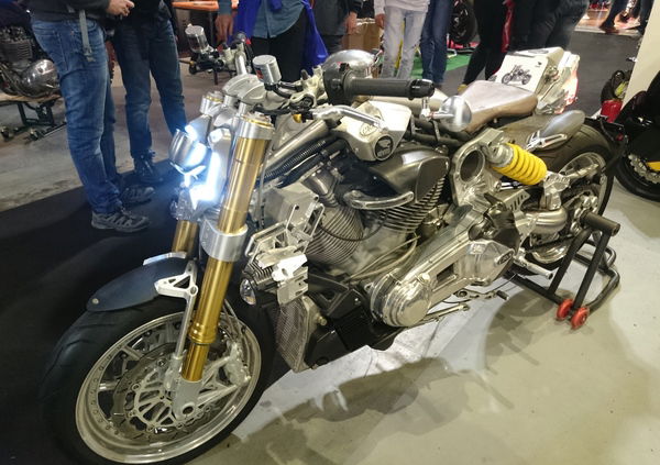 Custom e Special a EICMA 2016