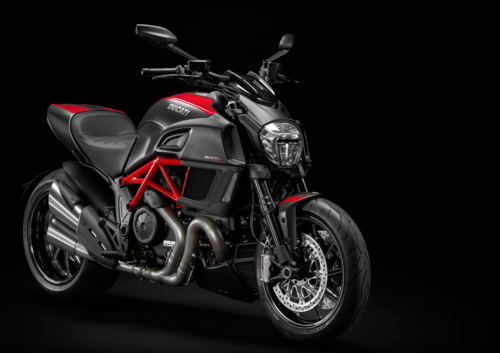 Ducati Diavel 1200 Carbon (2017 - 18)