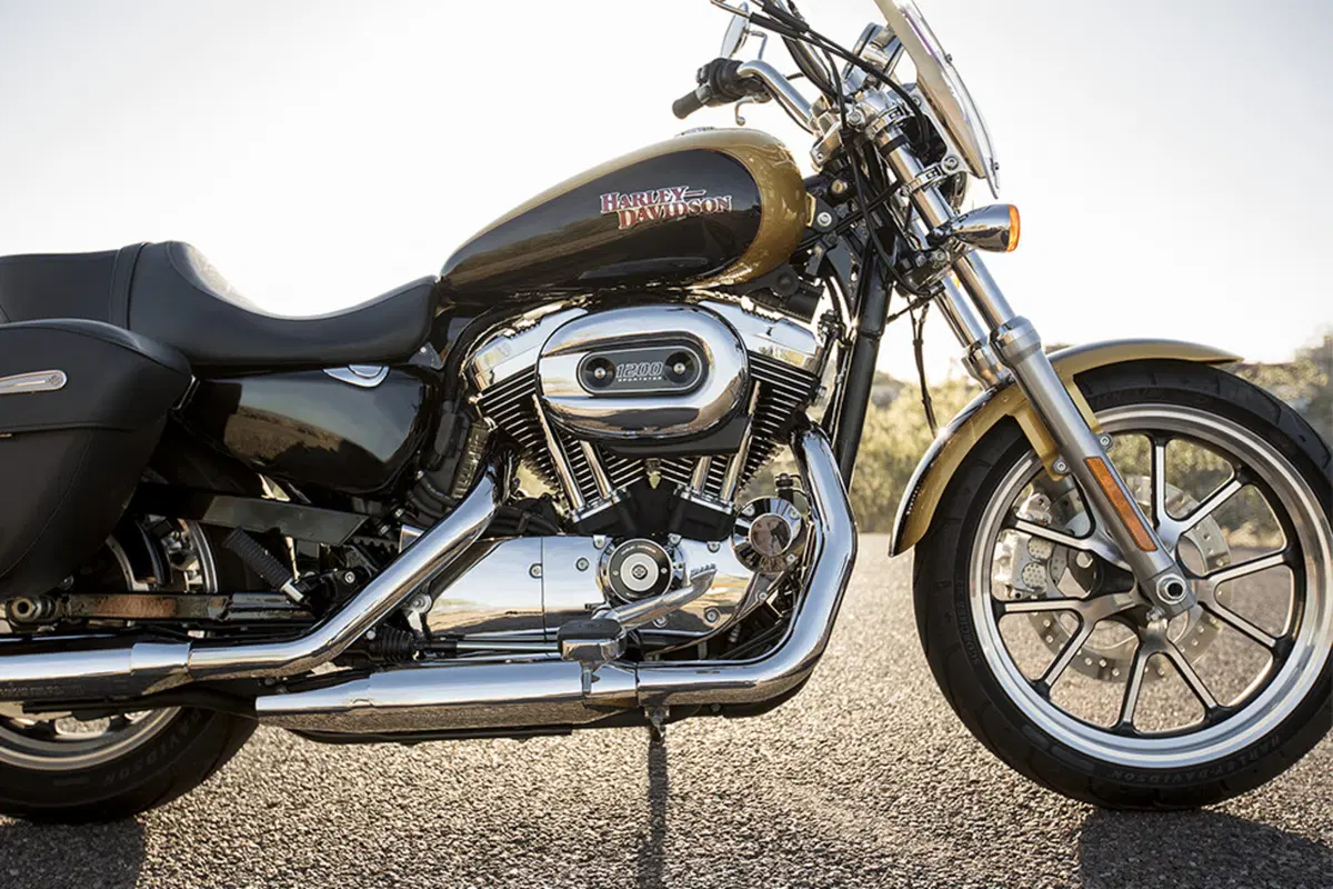 Harley-Davidson Sportster 1200T SuperLow (2017 - 20) - XL1200T (6)