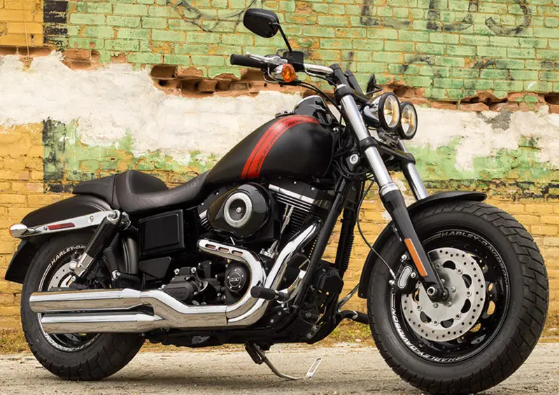 Harley-Davidson Dyna 1690 Fat Bob (2017) - FXDF