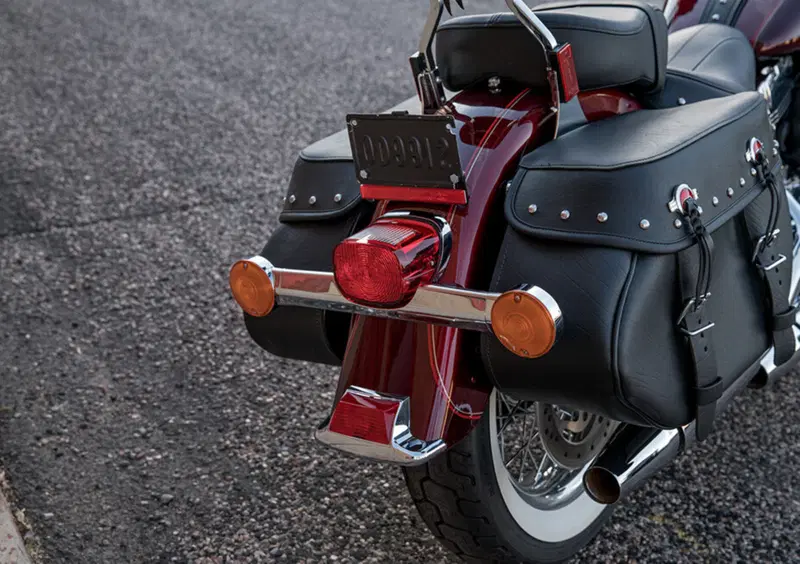 Harley-Davidson Softail 1690 Heritage Classic (2011 - 17) - FLSTC (17)