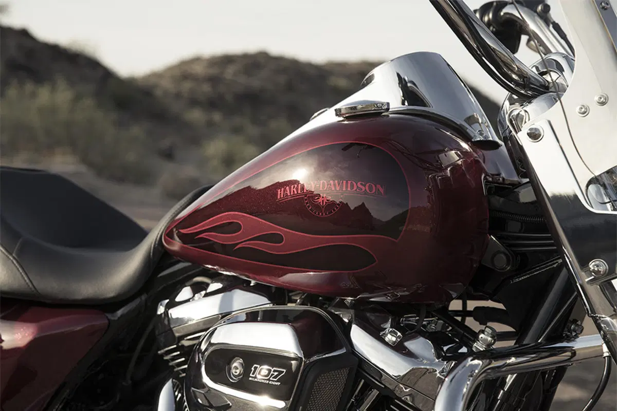 Harley-Davidson Touring 107 Road King (2017) - FLHR (5)