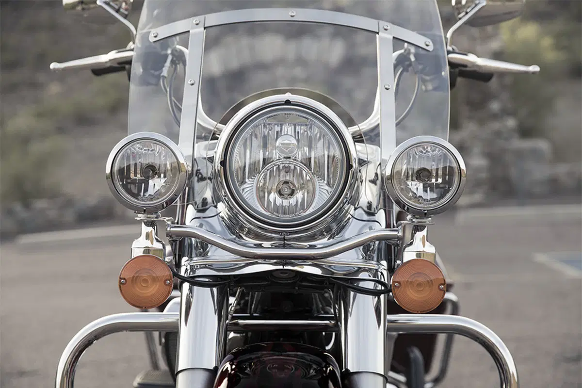 Harley-Davidson Touring 107 Road King (2017) - FLHR (6)