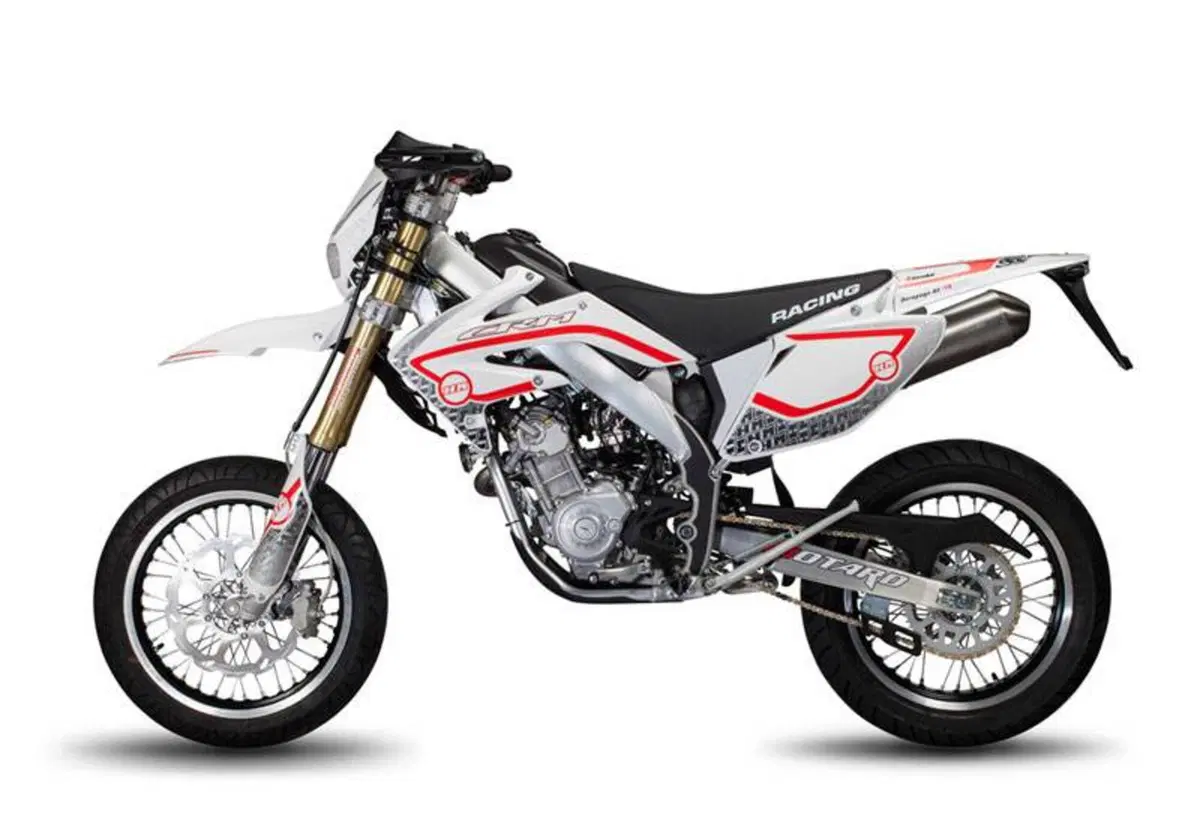 HM CRE F 125 X Baja 4t (6)