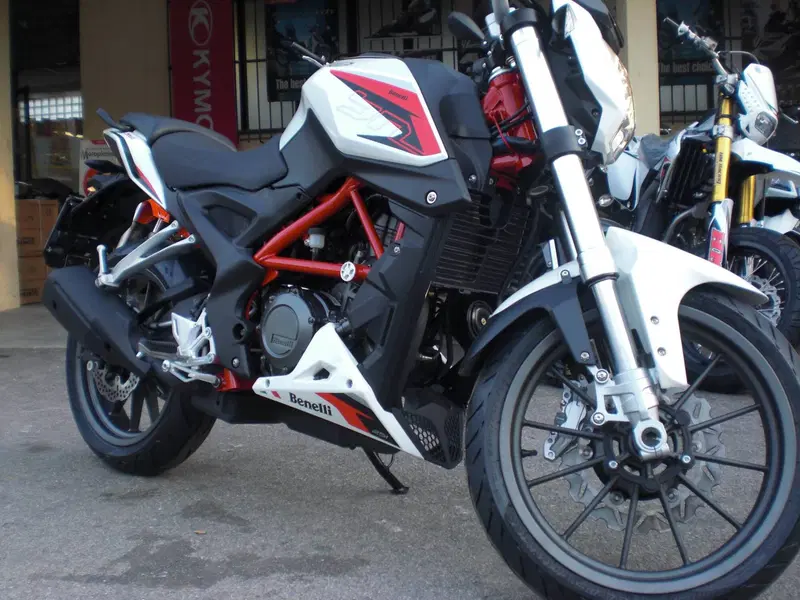 Benelli BN 251 (2015 - 16) (6)