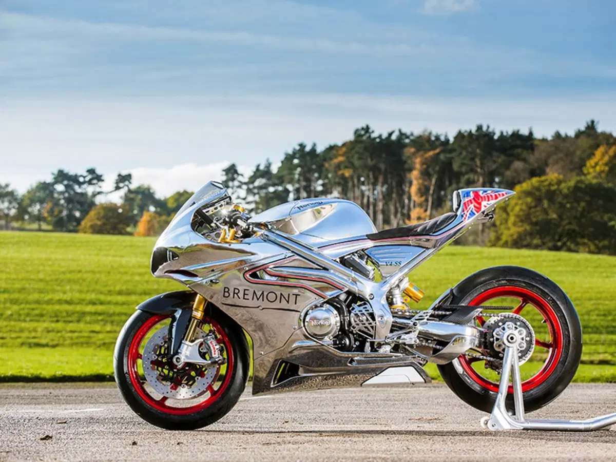 Norton V4 RR 2017, la 1.200 da oltre 200 cv
