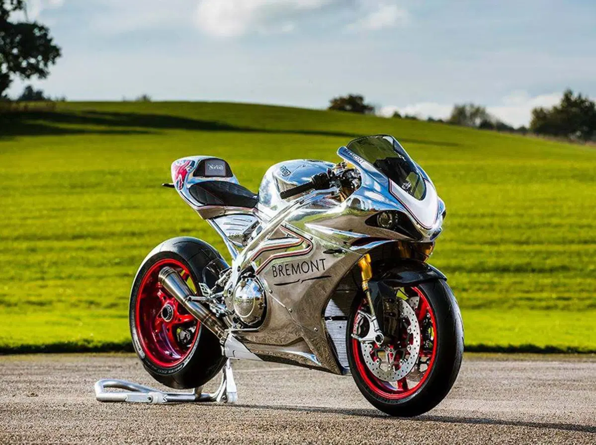 Norton V4 RR 2017, la 1.200 da oltre 200 cv (2)