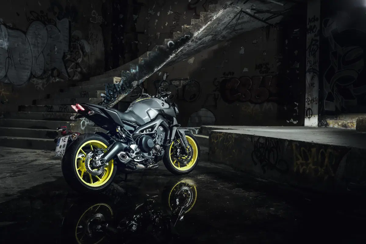 Yamaha MT-09 2017 (11)