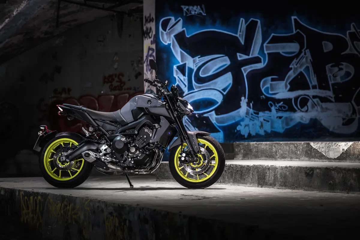 Yamaha MT-09 2017 (14)