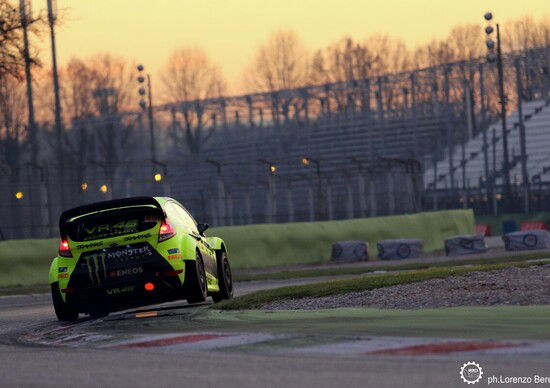 Monza Rally Show 2016, day1: Rossi in testa, Sordo subito dietro