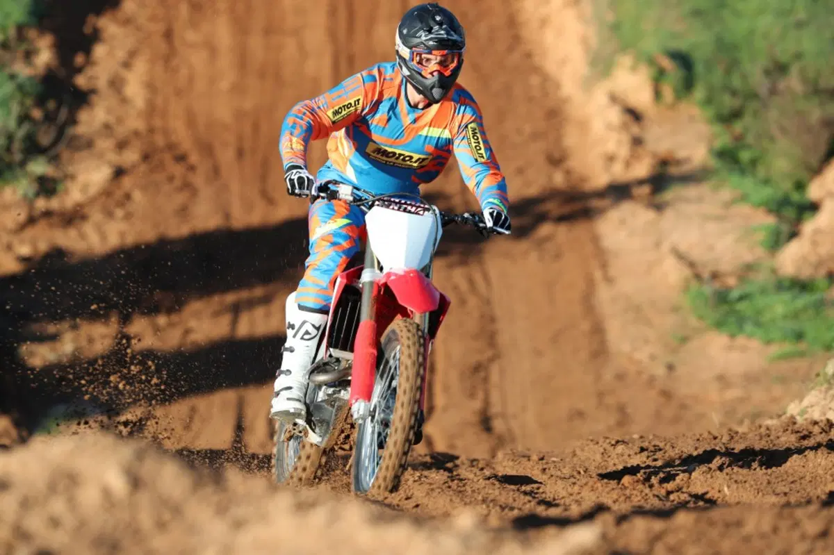 Honda CRF 450 R e CRF 450 RX m.y. 2017 (2)