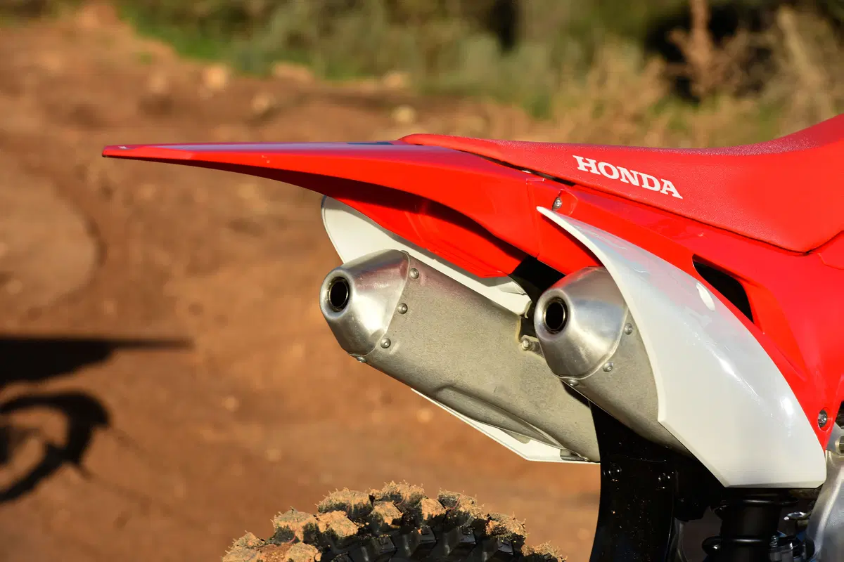 Honda CRF 450 R e CRF 450 RX m.y. 2017 (22)