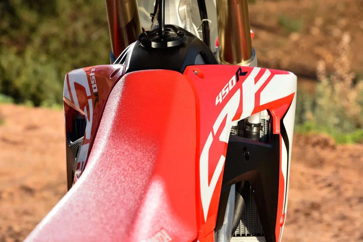 Honda CRF 450 R e CRF 450 RX m.y. 2017 (23)