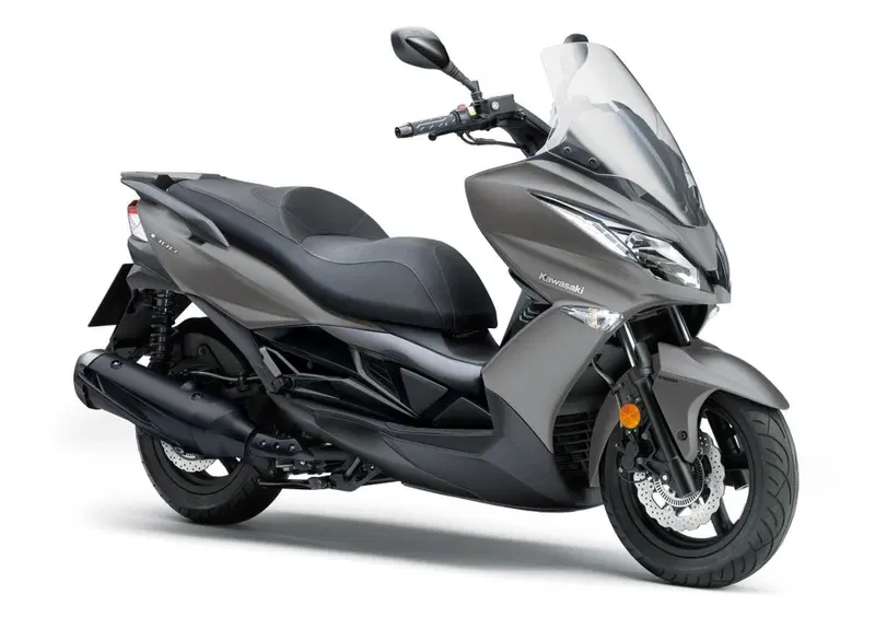 Kawasaki J 300 J 300 (2017 - 21) (3)