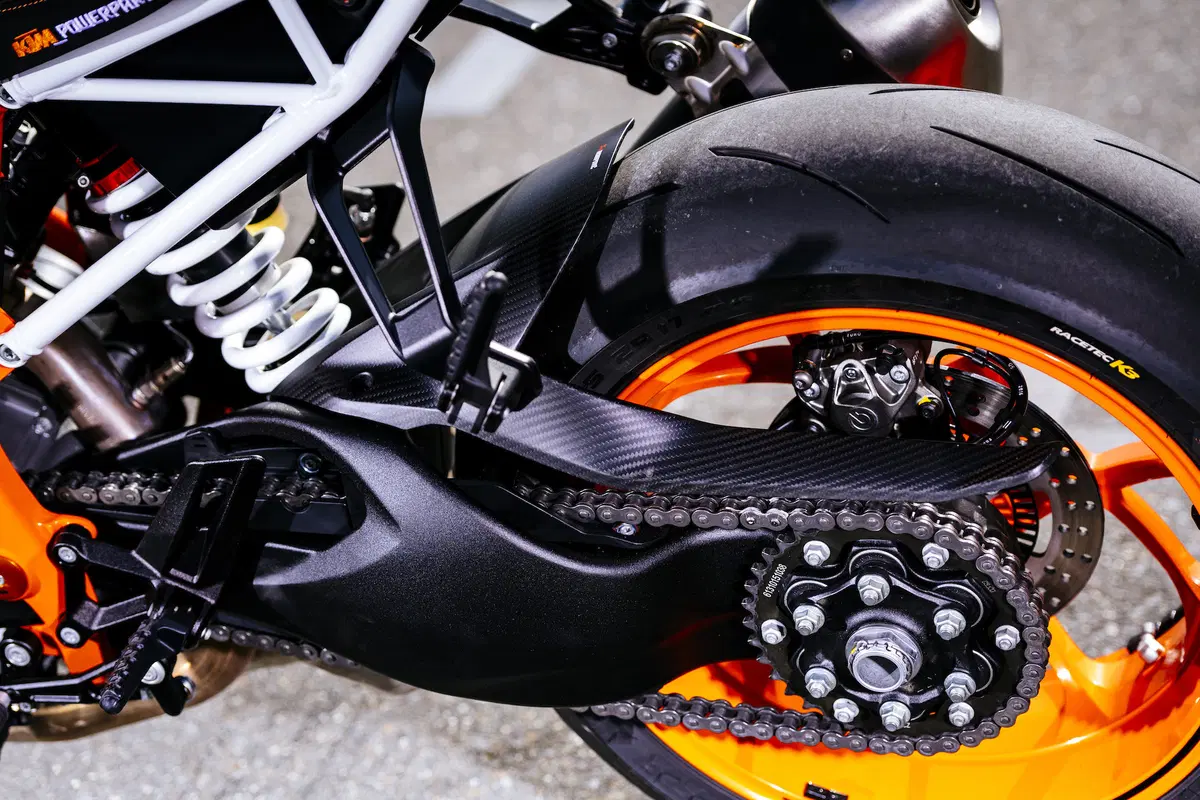 KTM SuperDuke 1290R 2017 (3)
