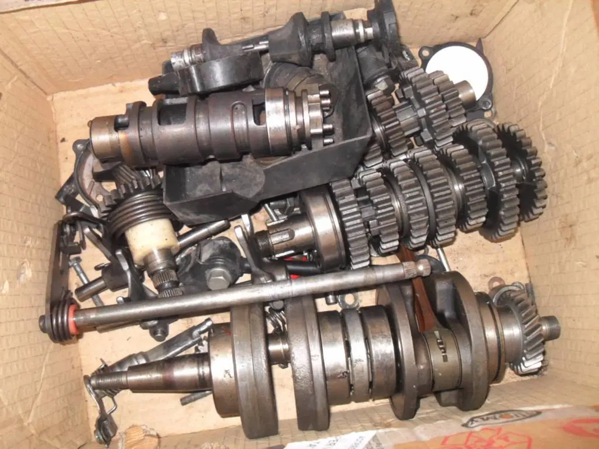 RICAMBI RD 350 YPVS Yamaha (2)